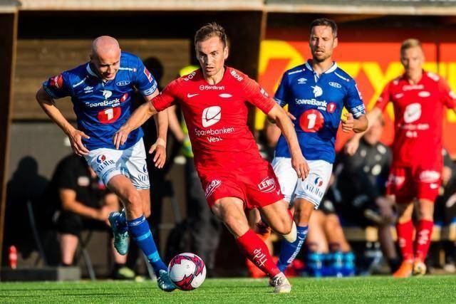 PG电子官网入口-里昂战胜甘冈,联赛表现占据优势