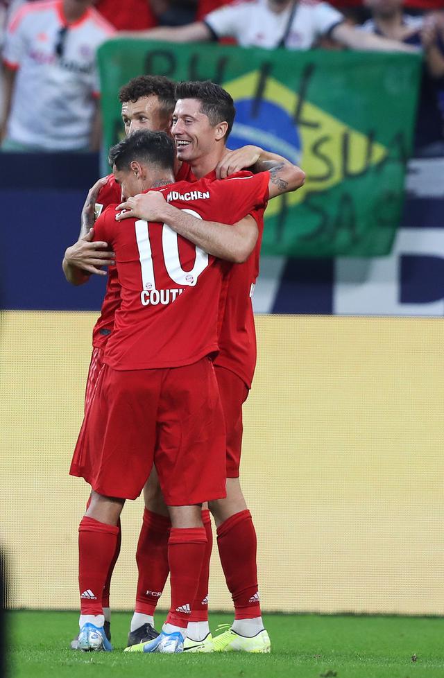 PG电子官方-包含曼联轻取智利，罗德里戈完成帽子戏法的词条