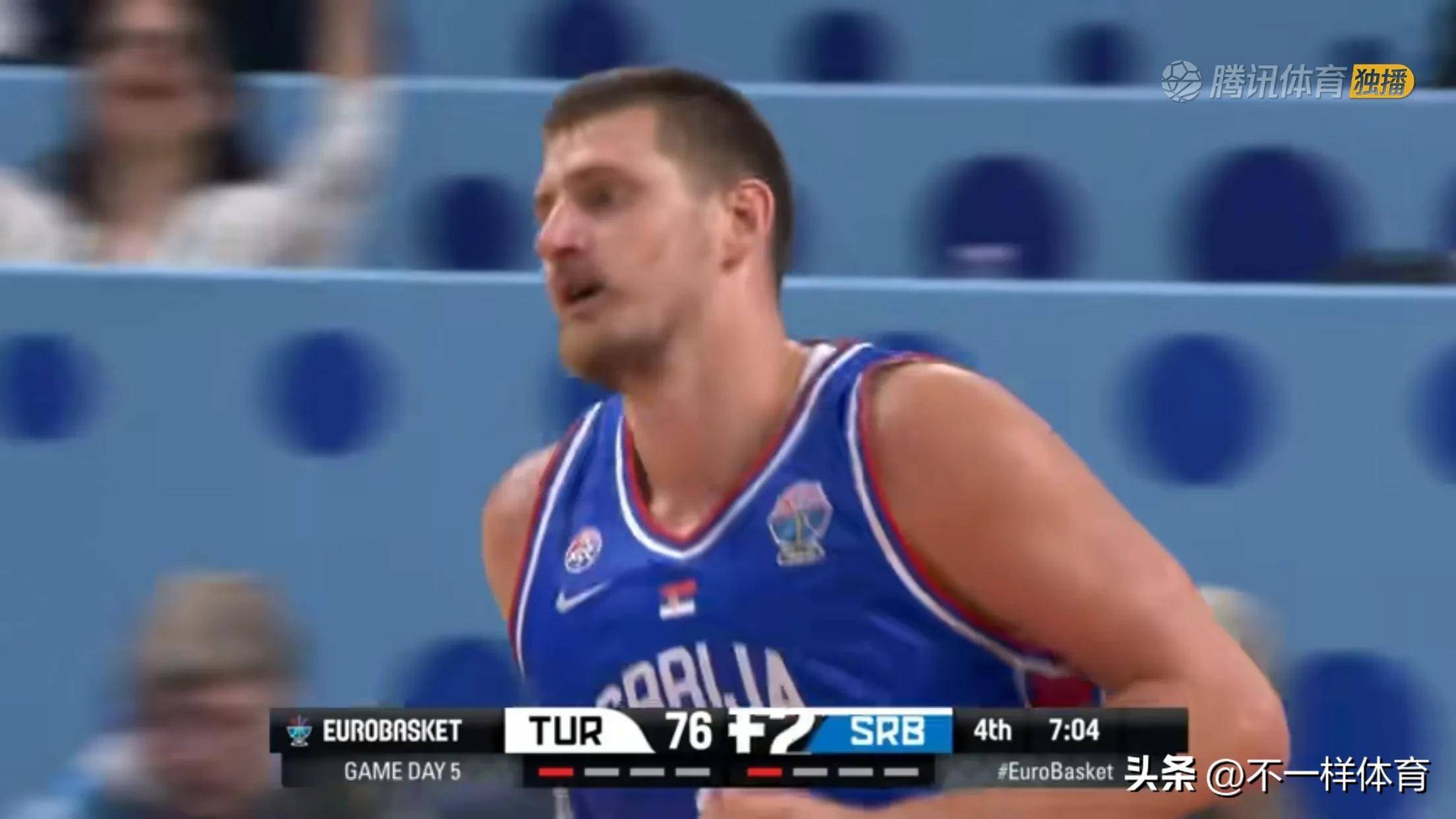 PG在线网站-美国男篮力克巴西男篮，拉文一己之力扛起全队